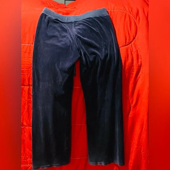 Juicy Couture Navy Velour Tracksuit with Gold Lettering - Picture 6 of 6